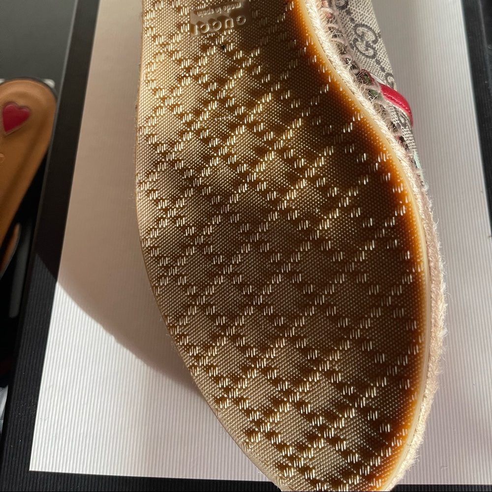 Gucci Espadrilles. Pre-owned, Excellent condition.